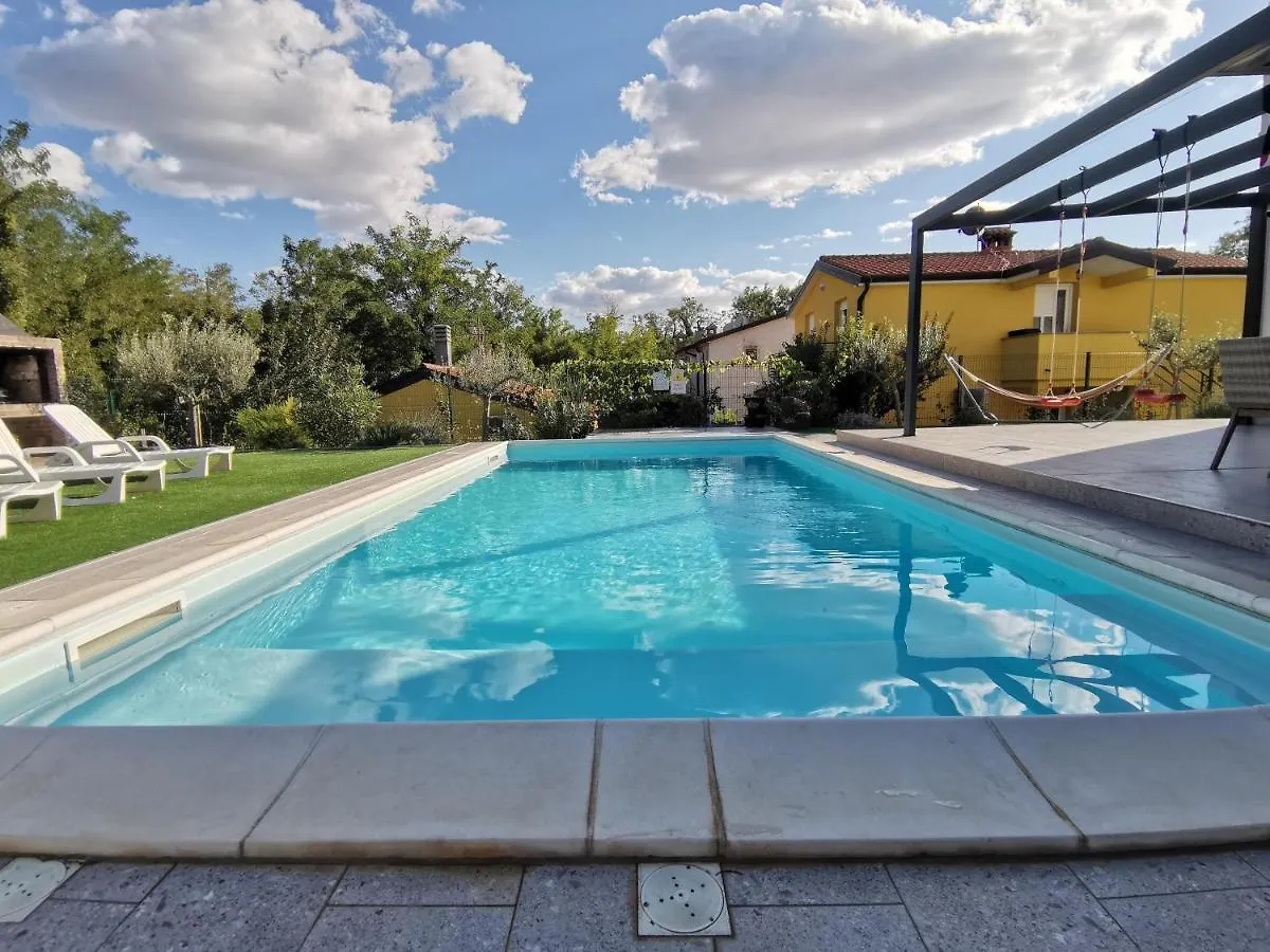 Villa Oliva Умаг 0*,